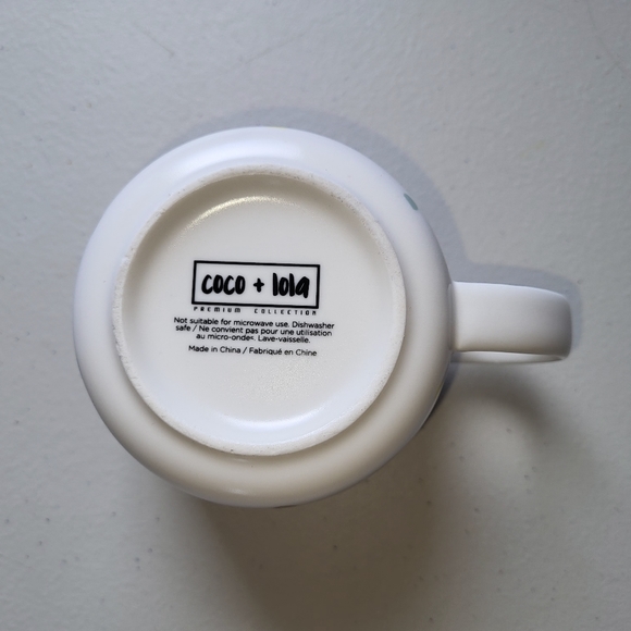 ✨️NEW Coco & Lola Bunny Mug - Picture 5 of 5